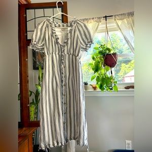 ANTHROPOLOGIE- Pilcro ruffle collar buttondown dress